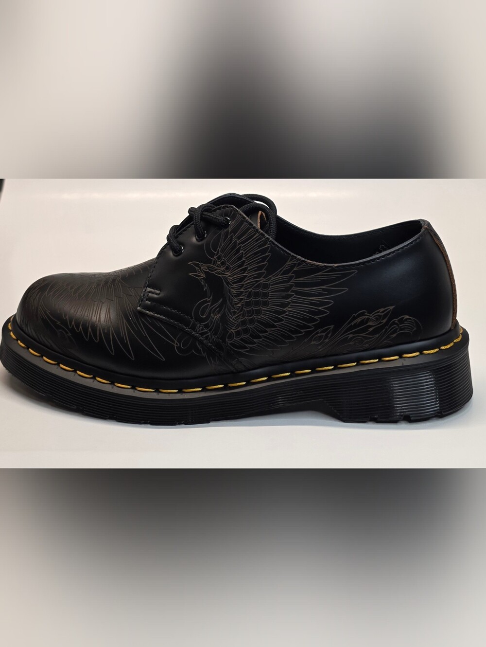New  Dr. Martens 1461 Phoenix 3-Eye Oxford Shoes Smooth   Leather Women's Size 9